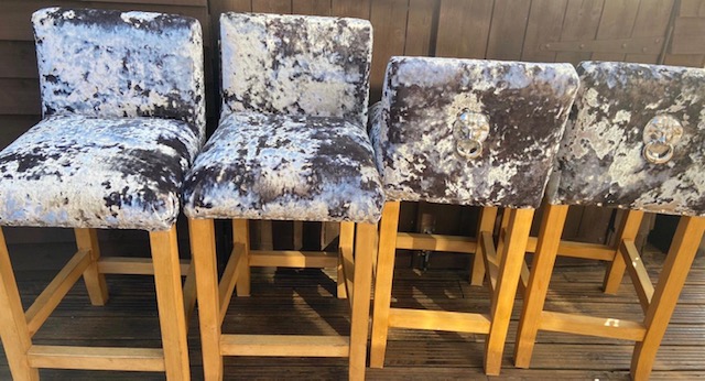 Crushed velvet tall stools